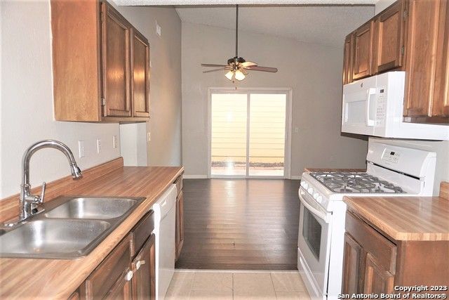 5531 Rangeland, San Antonio, TX 78247