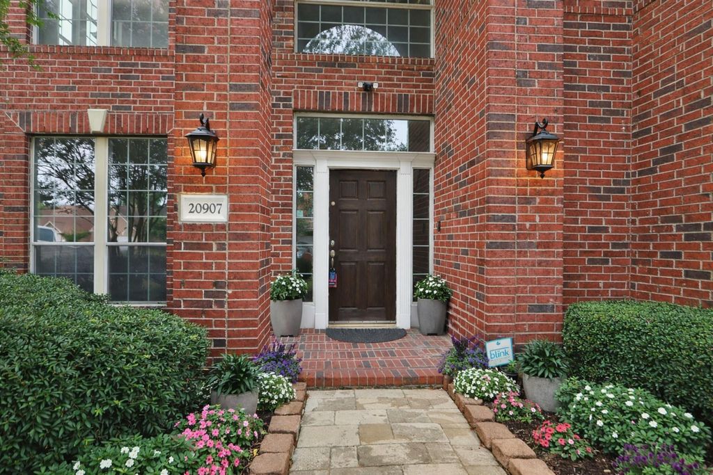 20907 Divellec Lane, Spring, TX 77388