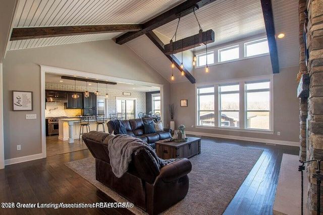 9285 Guinea Road, Grand Ledge, MI 48837