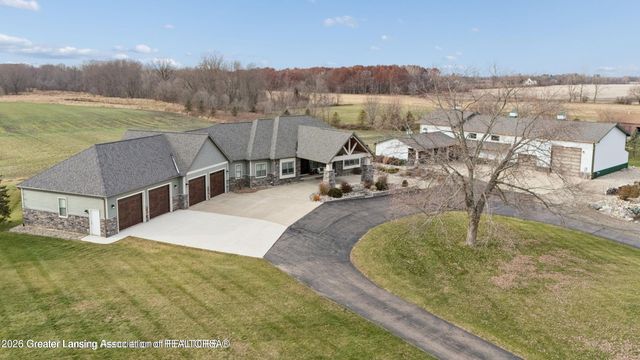 9285 Guinea Road, Grand Ledge, MI 48837