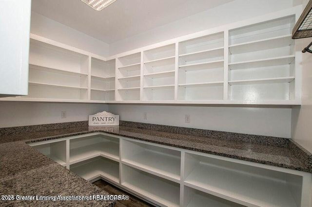 9285 Guinea Road, Grand Ledge, MI 48837