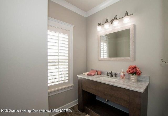 9285 Guinea Road, Grand Ledge, MI 48837