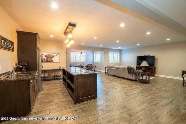 9285 Guinea Road, Grand Ledge, MI 48837