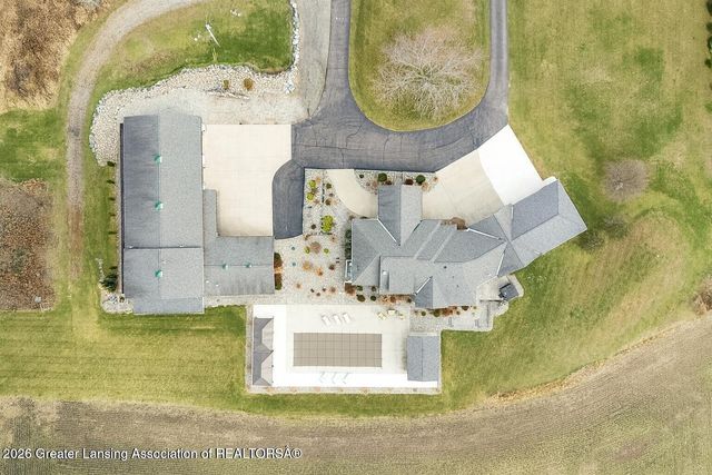 9285 Guinea Road, Grand Ledge, MI 48837