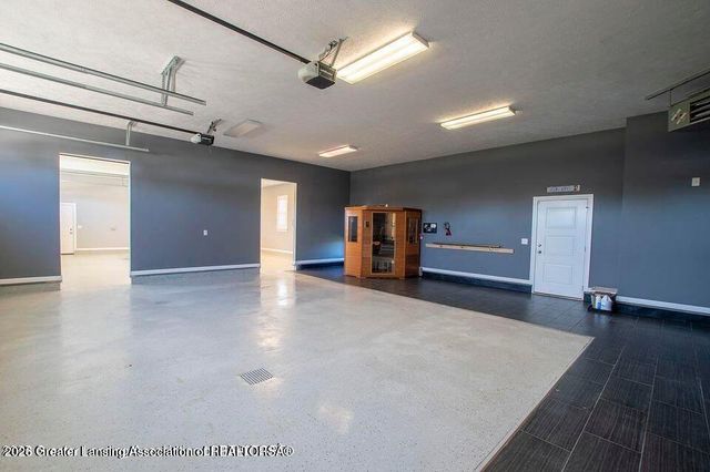 9285 Guinea Road, Grand Ledge, MI 48837