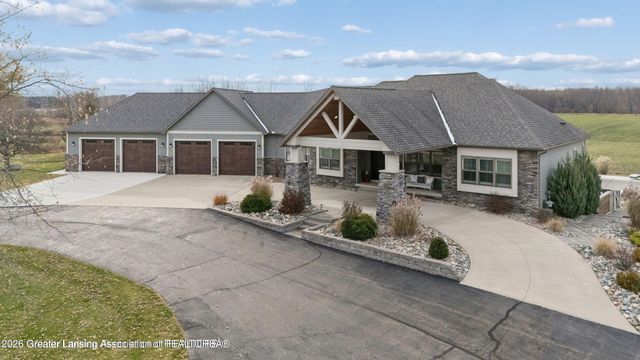 9285 Guinea Road, Grand Ledge, MI 48837