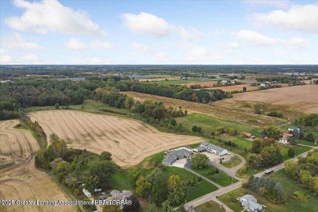 9285 Guinea Road, Grand Ledge, MI 48837