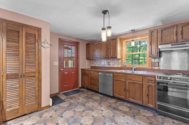 83 Mason Road, New Ipswich, NH 03071