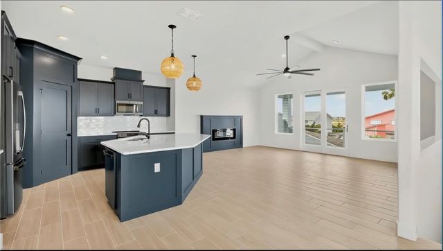 15206 Cruiser St, Corpus Christi, TX 78418