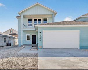 15206 Cruiser St, Corpus Christi, TX 78418