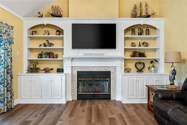 106 Roxbury Court, Anderson, SC 29625