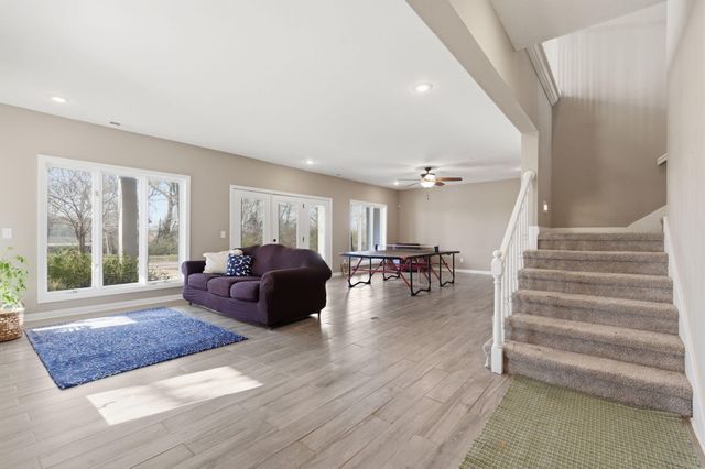 3770 E Turtle Hatch Road, Springfield, MO 65809