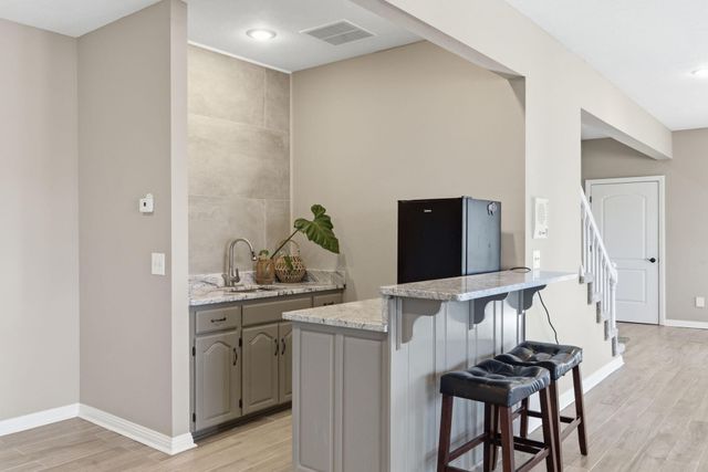 3770 E Turtle Hatch Road, Springfield, MO 65809