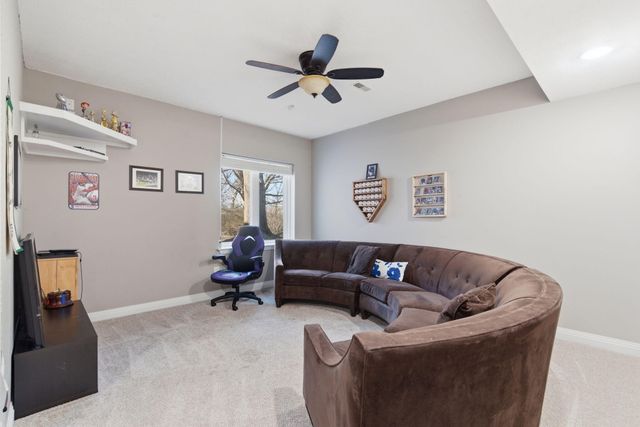 3770 E Turtle Hatch Road, Springfield, MO 65809