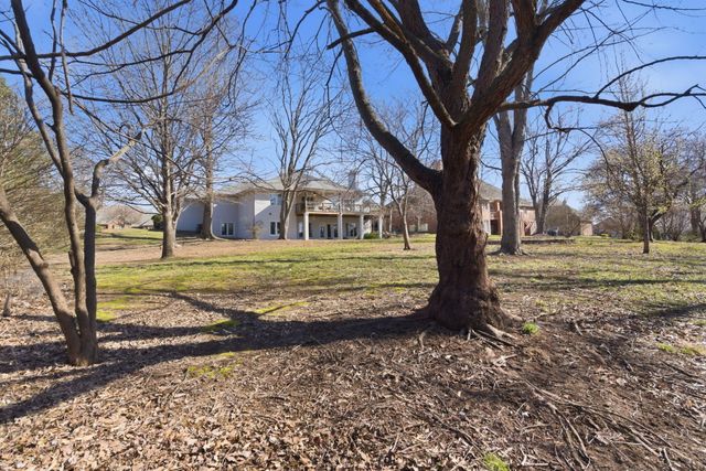 3770 E Turtle Hatch Road, Springfield, MO 65809