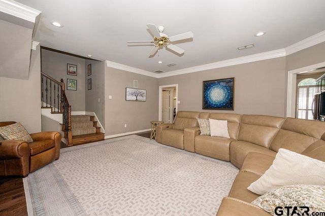 5703 Spring Creek, Tyler, TX 75703