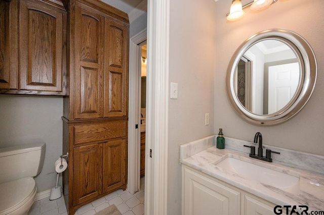 5703 Spring Creek, Tyler, TX 75703