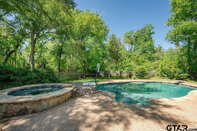 5703 Spring Creek, Tyler, TX 75703