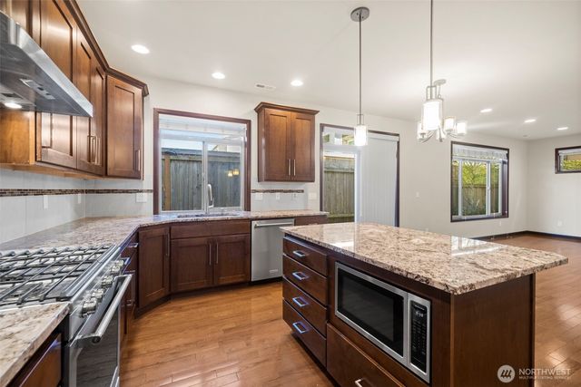 17004 11th Place W, Lynnwood, WA 98037