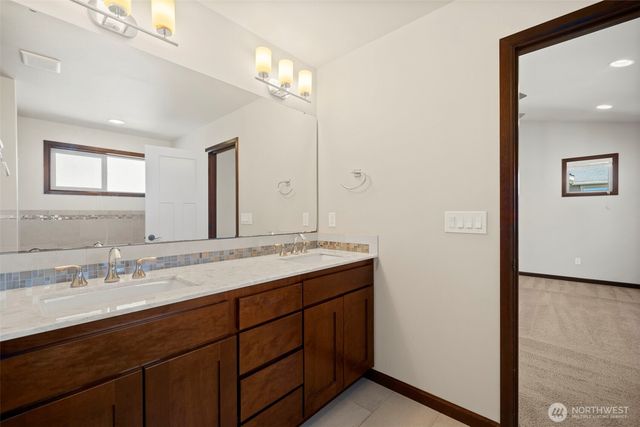 17004 11th Place W, Lynnwood, WA 98037