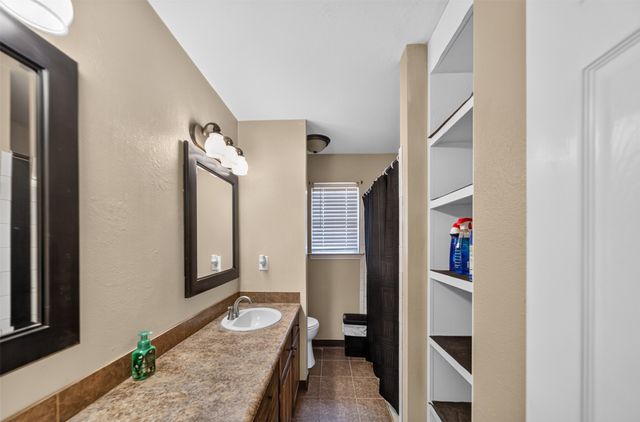 9314 Londonderry, Tyler, TX 75703