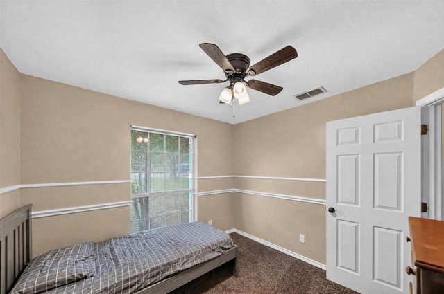 9314 Londonderry, Tyler, TX 75703