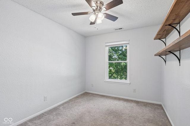 4039 Magnolia Drive, Franklin, IN 46131