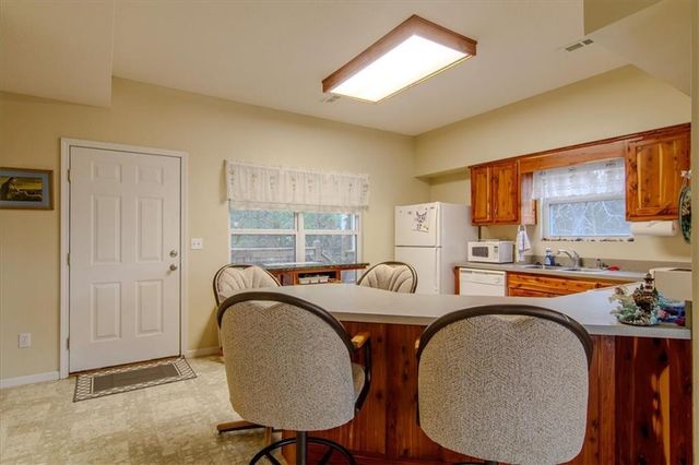 30695 UU Highway, Warsaw, MO 65355