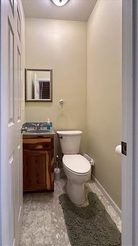 30695 UU Highway, Warsaw, MO 65355