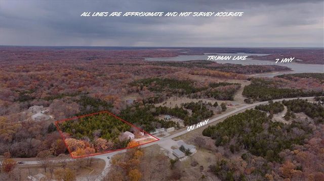 30695 UU Highway, Warsaw, MO 65355