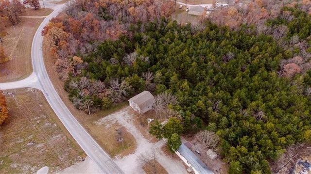 30695 UU Highway, Warsaw, MO 65355