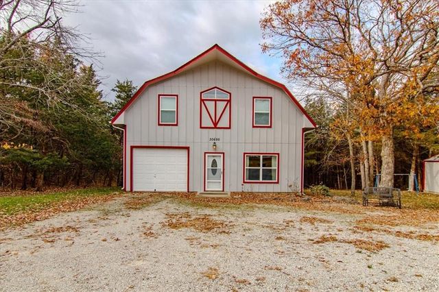 30695 UU Highway, Warsaw, MO 65355