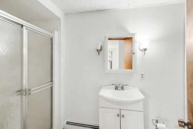 8783 Skylane Drive, Brighton Township, MI 48114