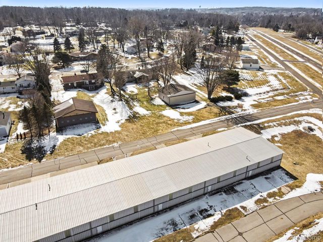 8783 Skylane Drive, Brighton Township, MI 48114