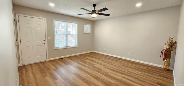 613 Madison Avenue, Evansville, IN 47711