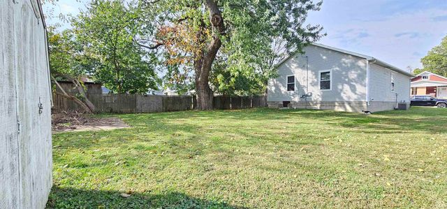 613 Madison Avenue, Evansville, IN 47711