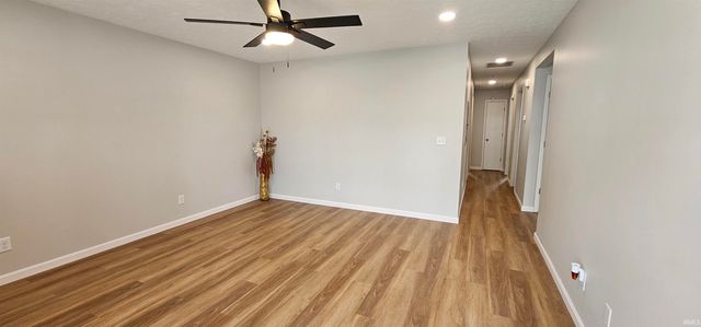 613 Madison Avenue, Evansville, IN 47711