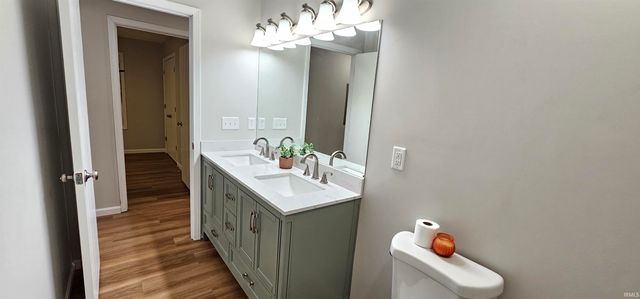 613 Madison Avenue, Evansville, IN 47711