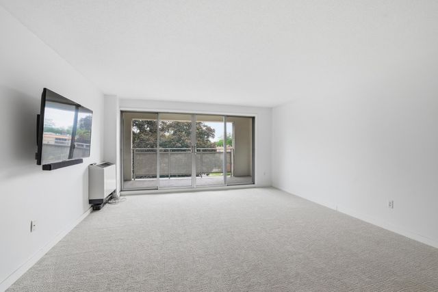 6450 York Avenue S 308, Edina, MN 55435