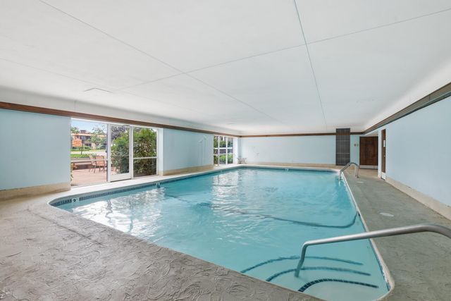 6450 York Avenue S 308, Edina, MN 55435