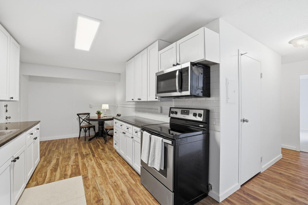 6450 York Avenue S 308, Edina, MN 55435 — photo 2