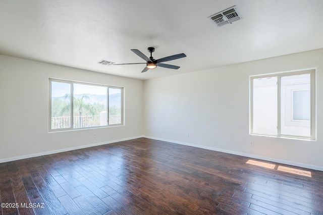 13258 N Pioneer Way, Oro Valley, AZ 85755