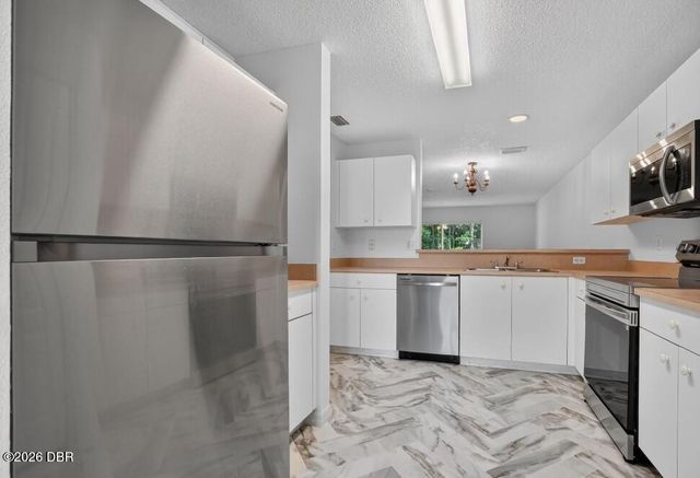 1502 Deer Springs Road, Port Orange, FL 32129