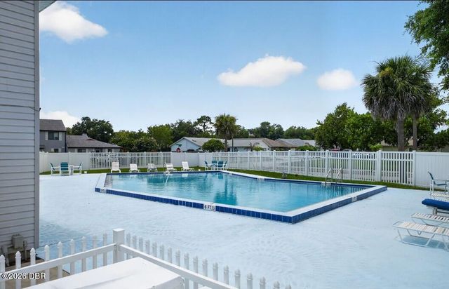 1502 Deer Springs Road, Port Orange, FL 32129