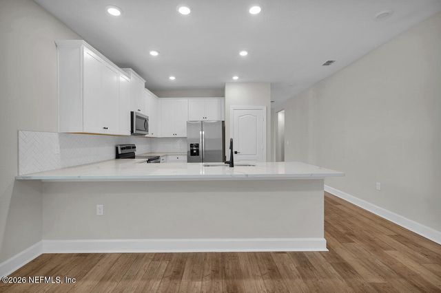 6970 CANOE BIRCH Road, Jacksonville, FL 32219