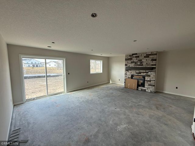 1580 Meadows Drive NE, East Bethel, MN 55011