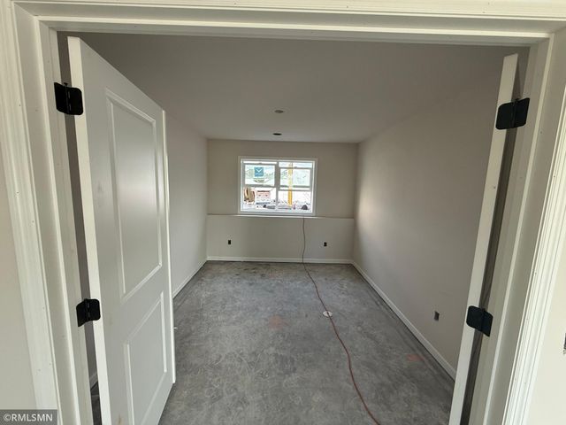 1580 Meadows Drive NE, East Bethel, MN 55011