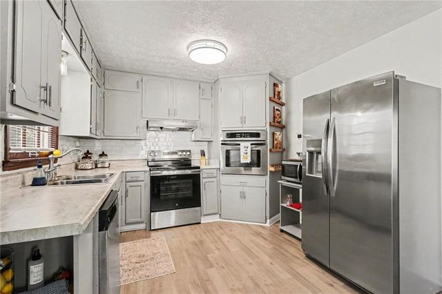 5581 Shadow Rock Drive, Lithonia, GA 30058