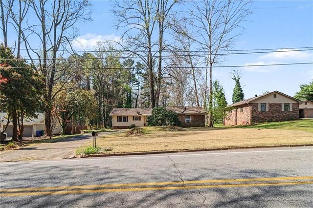 5581 Shadow Rock Drive, Lithonia, GA 30058