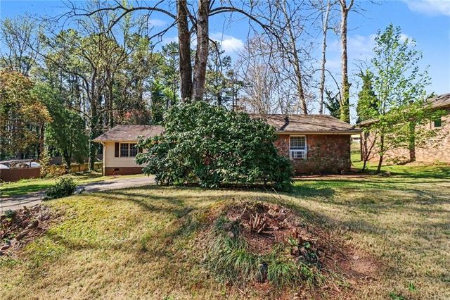 5581 Shadow Rock Drive, Lithonia, GA 30058